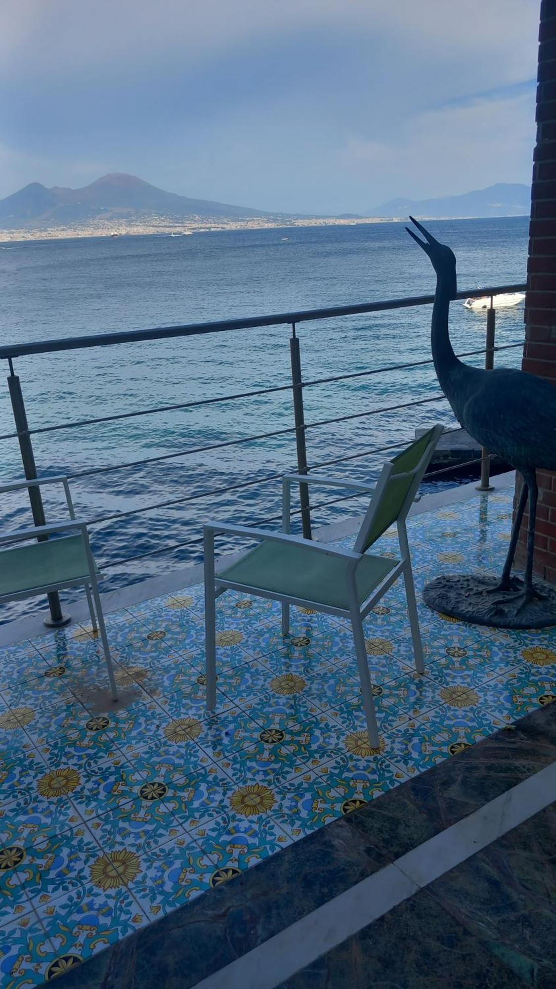 La Casa Sul Mare Apartment Наполи Екстериор снимка