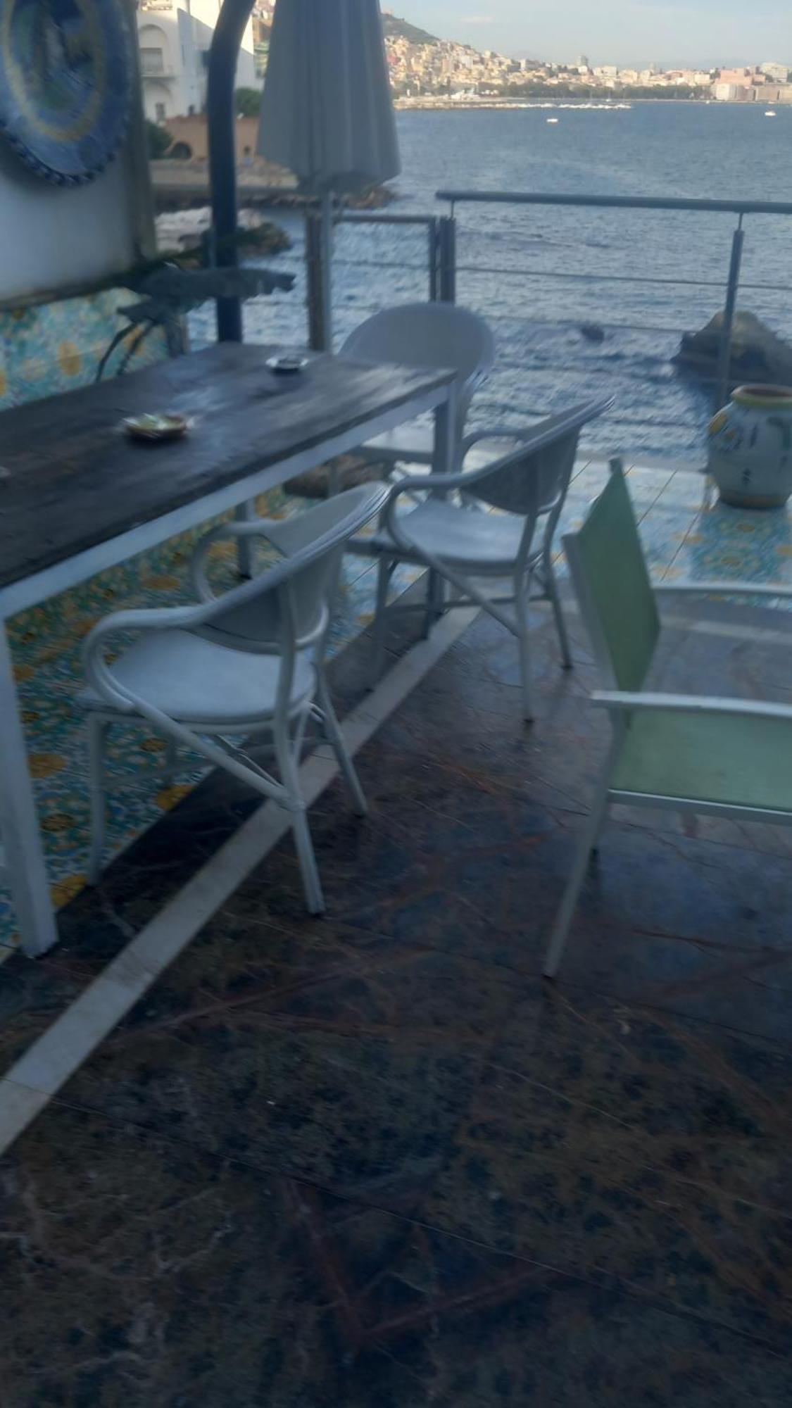 La Casa Sul Mare Apartment Наполи Екстериор снимка